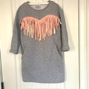 Little girls sweatshirt heart 💜 fringe dress size  6-8